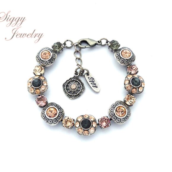 Swarovski Crystal Victorian Style Bracelet - Picture 1 of 9